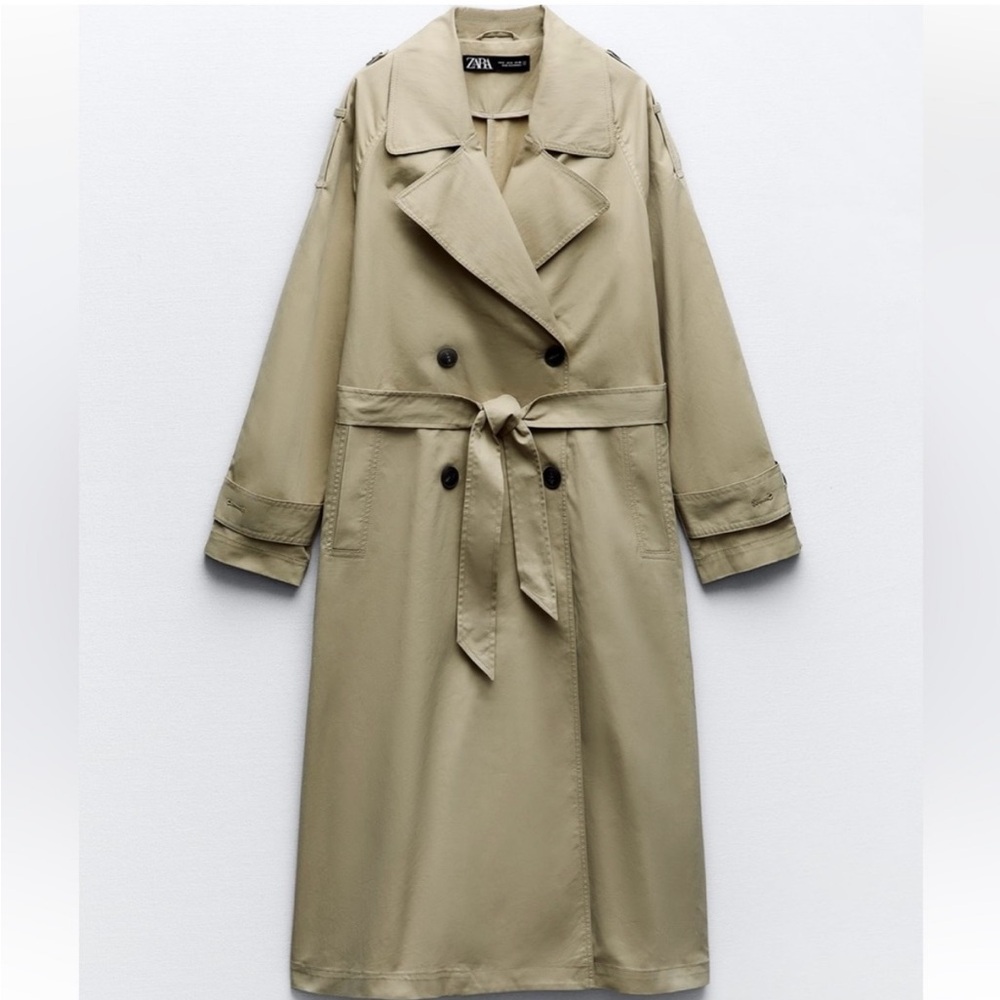 Zara Beige trench coat 🧥